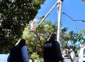 Angel Torres impulsa programa Colonias al 100 en Bulevar La Salle