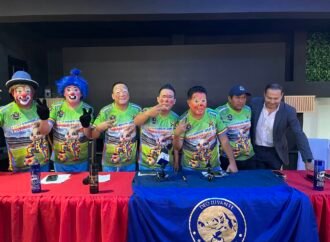 Payaconejos FC: El equipo de payasos que promueve el deporte sin violencia en Chiapas