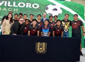 Juan Villoro presenta en la UNACH su nuevo libro “Héroes Numerados”