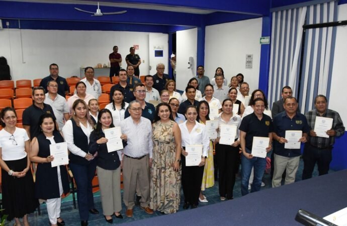 UNACH presenta Modelo Educativo Humanista Intercultural 2050 en Tapachula